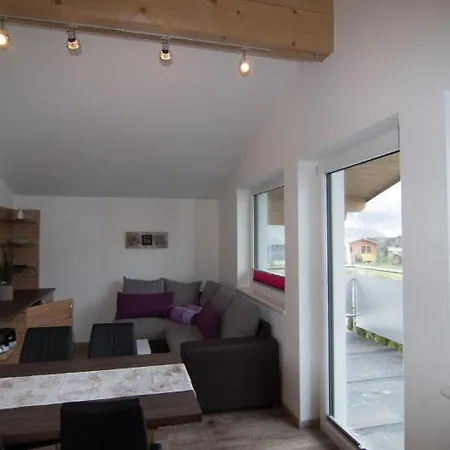 N2 - An Der Steinbergbahn Apartament